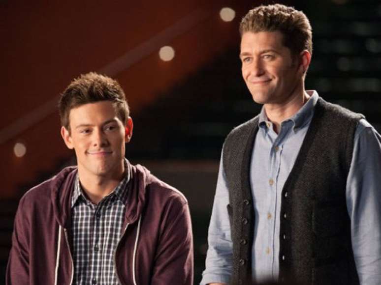 Cory Monteith em cena da quarta temporada da atração ao lado do ator Matthew Morrison