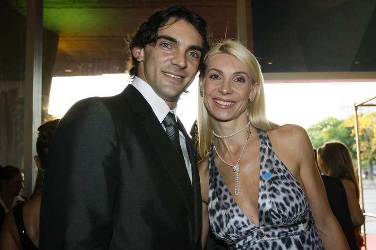 Casamento de nove anos entre Giba e Cristina Pirv acabou de forma conturbada e em briga judicial