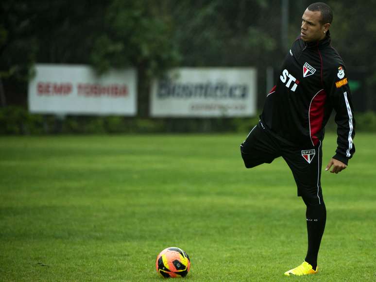 <p>Recuperando-se de les&atilde;o, atacante n&atilde;o viajou com o S&atilde;o Paulo</p>