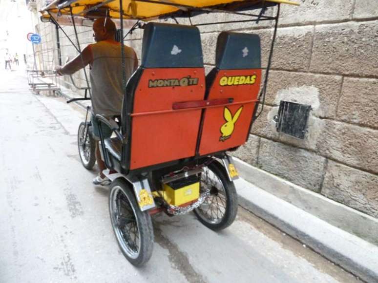 Nanda Costa &eacute; a capa da edi&ccedil;&atilde;o de agosto