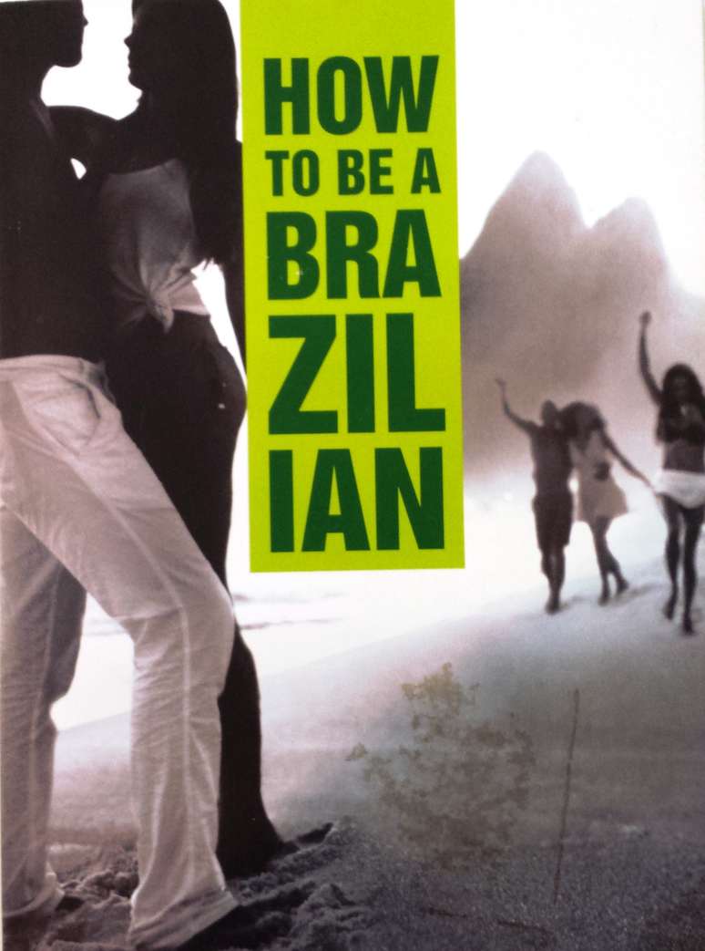 <p>Livro é espécie de guia para aprender a lidar com comportamentos e costumes adotados no Brasil</p>
