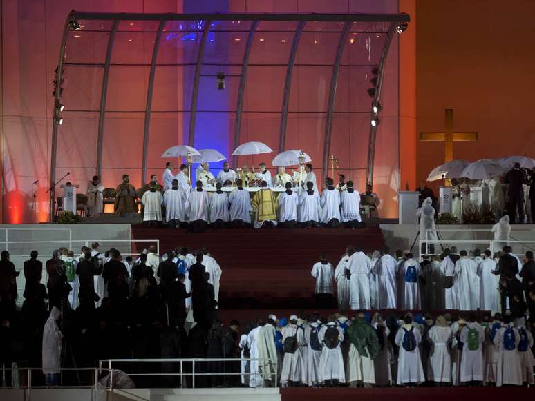 Religiosos celebram missa de abertura da Jornada Mundial da Juventude