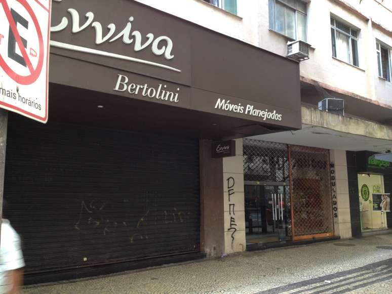 Lojas ficaram fechadas neste sábado em Copacabana