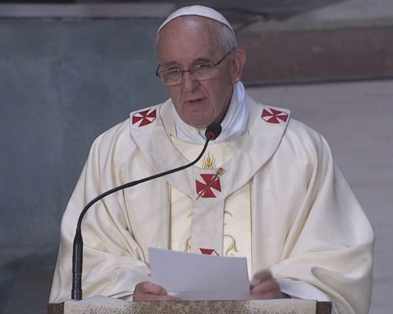 Papa Francisco durante a homilia na missa para membros da Igreja Católica