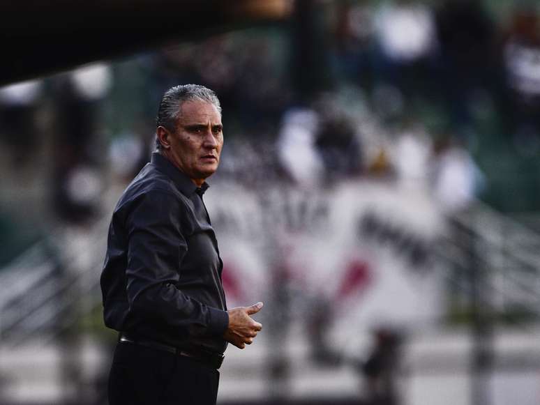 <p>Tite vai tentar fazer Corinthians embalar no Brasileiro</p>