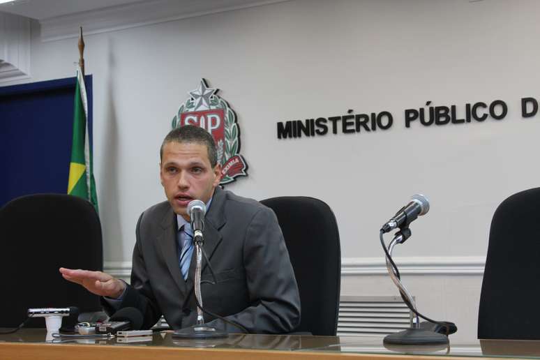O promotor Rodrigo Merli afirma ter convicção de que Evandro Bezerra da Silva colaborou na morte da advogada