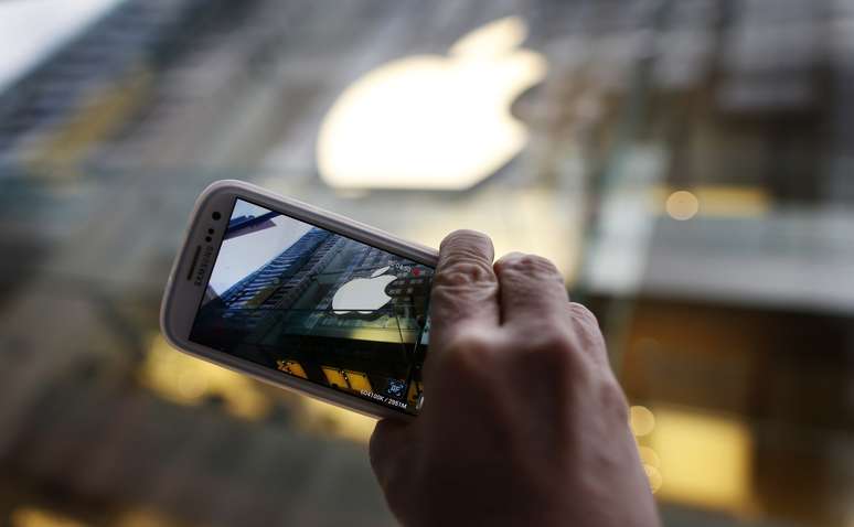 <p>Apple &eacute; acusada de violar leis trabalhistas na China</p>