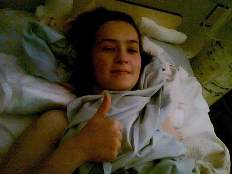 Paula Blume fraturou uma das vértebras em um acidente automobilístico no interior da Argentina