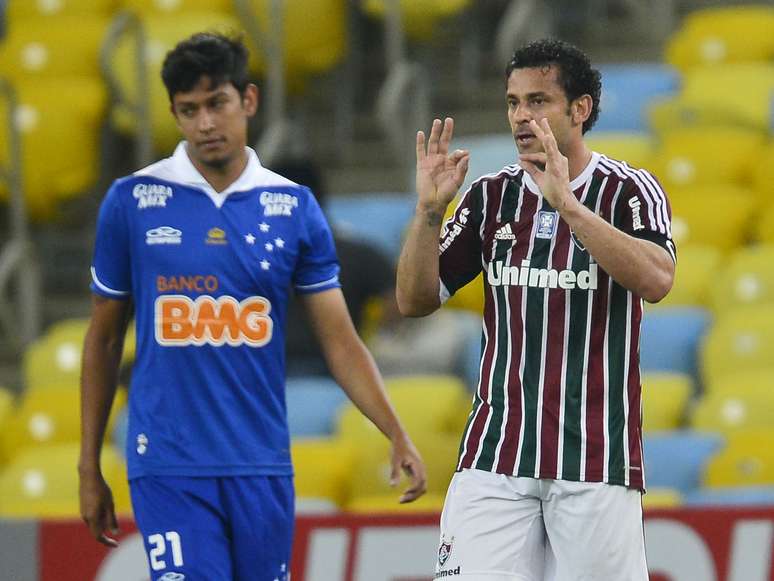 Fred comemora gol da vitória do Fluminense contra o Cruzeiro
