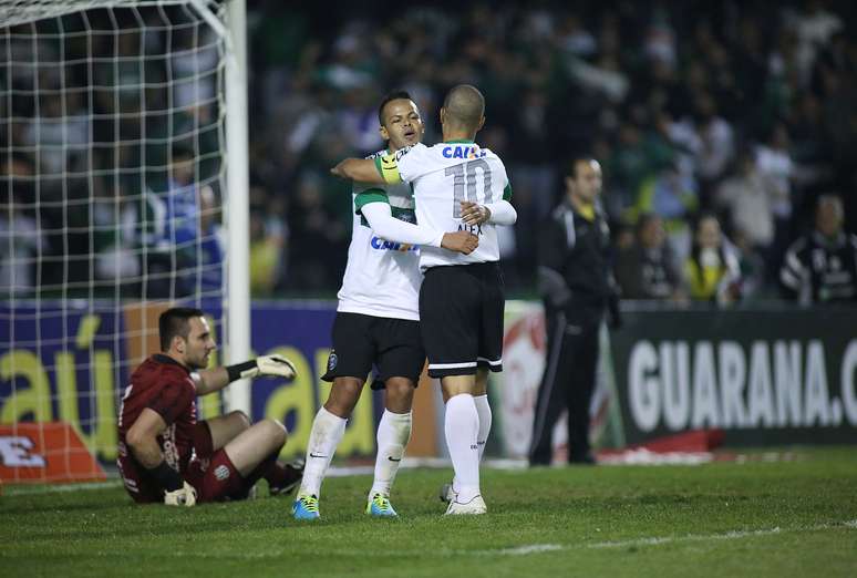 <p>Coritiba fez 5 a 3 na Ponte Preta</p>