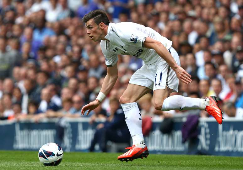 <p>Bale em ação com a camisa do Tottenham</p>