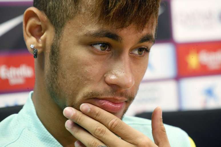 <p>Neymar disse que não precisa mudar sua forma de jogar para se adaptar ao futebol do Barcelona</p>