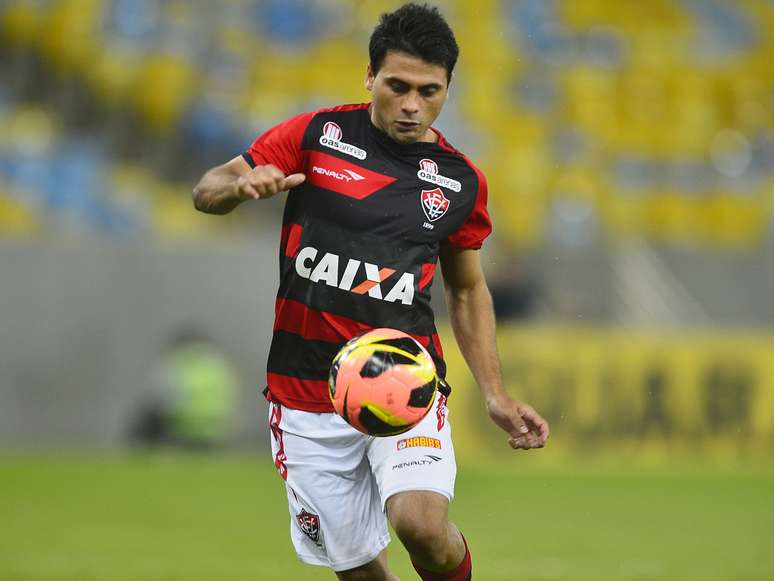 <p>Maxi Biancucchi foi destaque do sistema ofensivo do Vitória no Brasileiro</p>