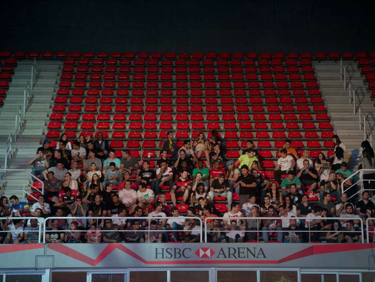 <p>HSBC mostrava muitas cadeiras vazias durante o card preliminar</p>