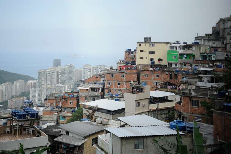 <p>Pedreiro sumiu após ser abordado por policiais da UPP da Rocinha</p>