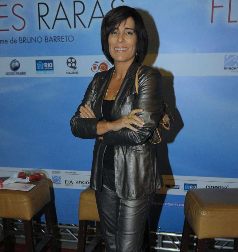 Gl&oacute;ria Pires e Lota de Macedo Soares em 'Flores Raras'