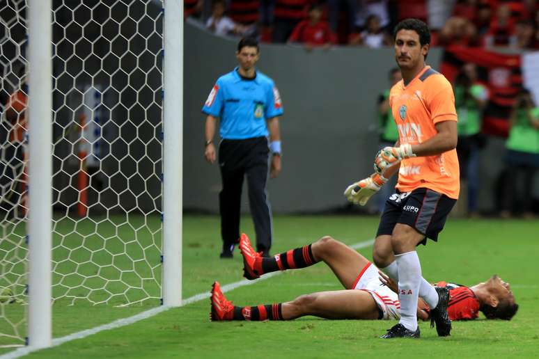 <p>Lauro causou decepção ao Flamengo no final da partida</p>