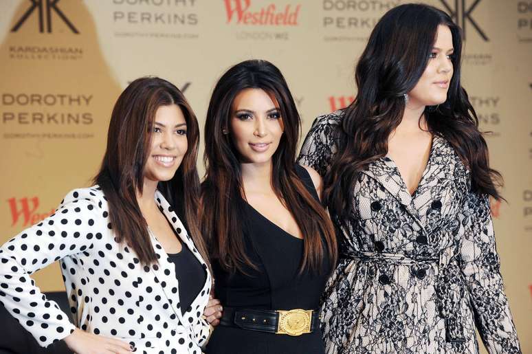 As belas irmãs Kardashian (esquerda para a direita) em 2012: Kourtney, Kim e Khloe
