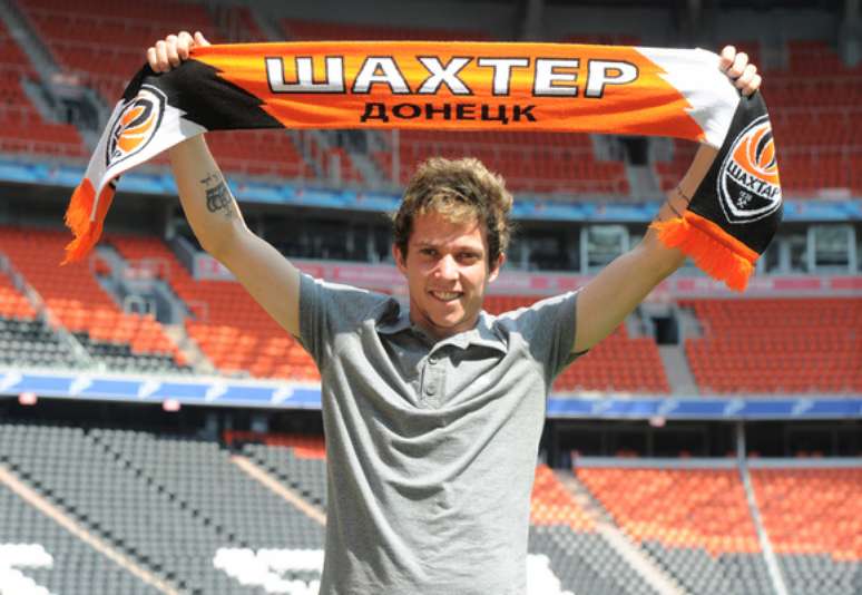 <p>Bernard já foi apresentado no Shakhtar Donetsk, da Ucrânia</p>