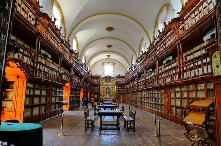 Nem Cidade do México, nem Rio de Janeiro, nem Buenos Aires. Poucos sabem, mas a biblioteca pública mais antiga da América Latina fica em Puebla, na região central do México
