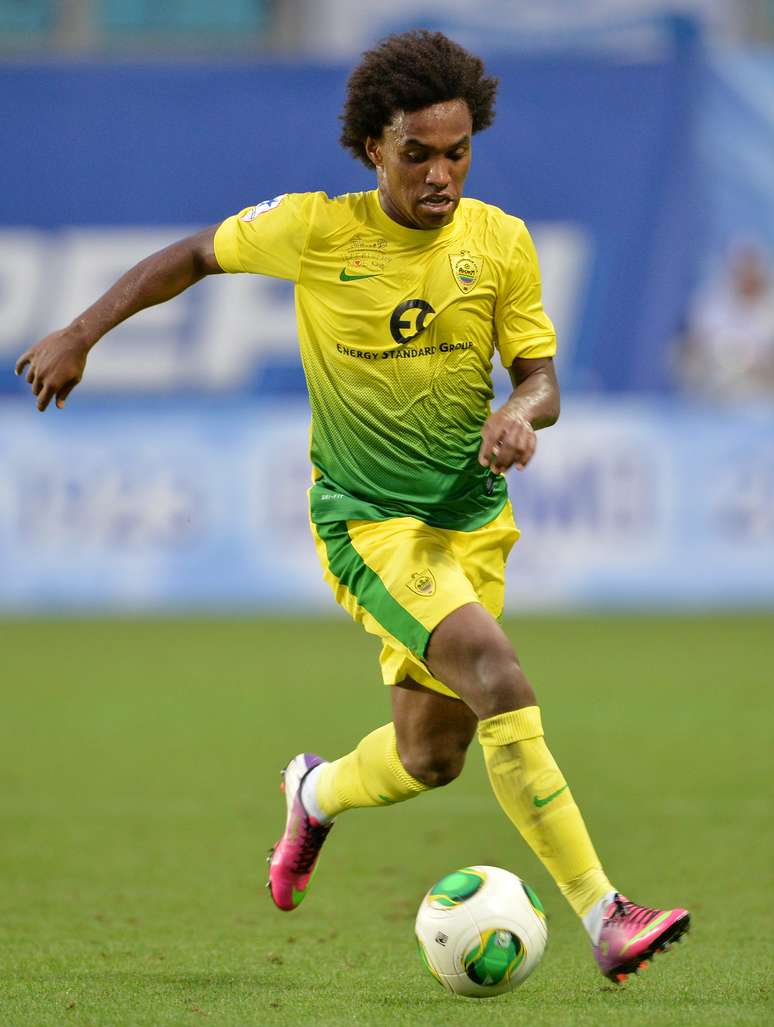 <p>Willian está de saída do Anzhi</p>