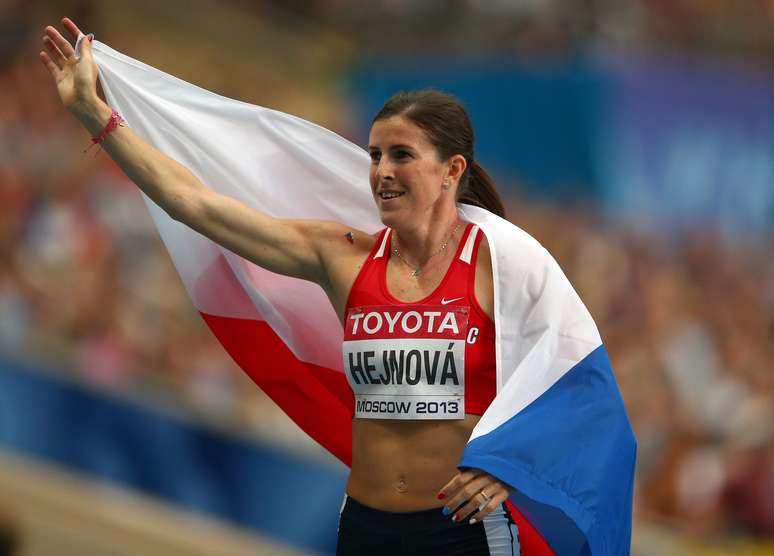 <p>Zuzana Hejnova teve vit&oacute;ria tranquila no Mundial de Moscou</p>