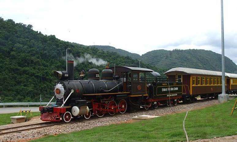 <p>Locomotiva 232, de 1920, voltou às atividades ao público no último domingo depois de dois anos</p>