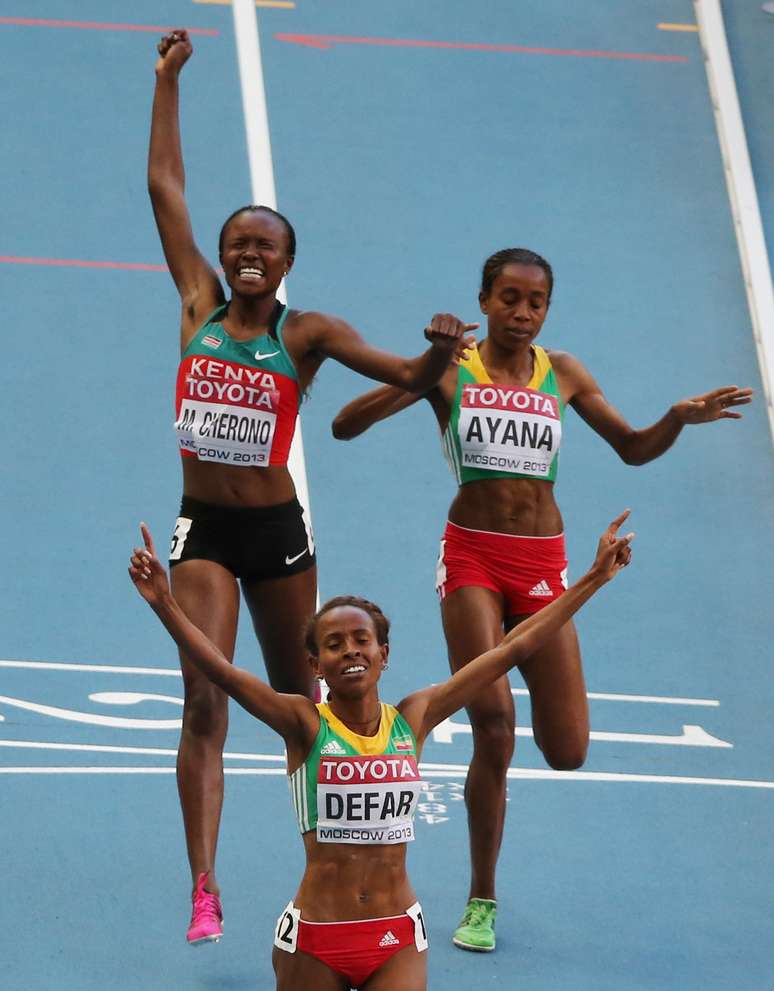 Defar venceu a prova dos 5000 m feminino neste sábado em Moscou