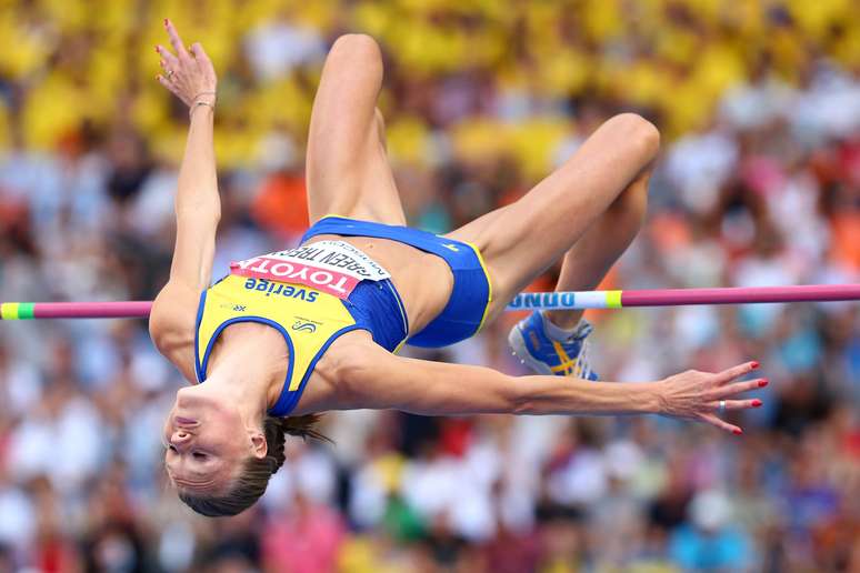 <p>Emma Green-Tregaro disputou a final do salto em altura com as unhas vermelhas neste s&aacute;bado</p>