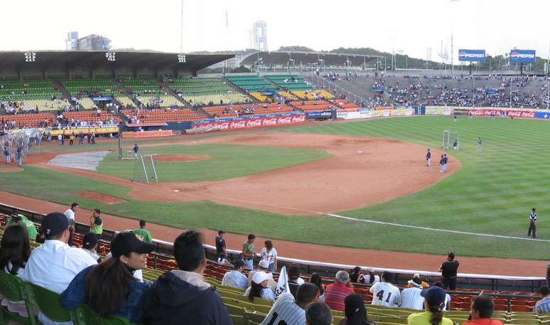 Estádio Universitário é a casa dos Leones del Caracas, equipe mais popular e vitoriosa da Venezuela