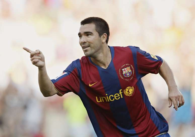 <p>Deco era uma das estrelas do Barcelona em 2006</p>