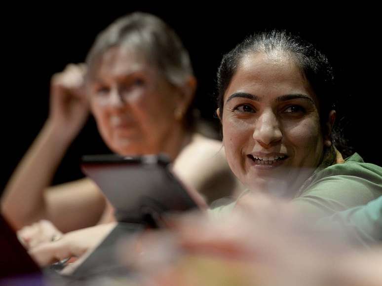 Ela acredita que os pa&iacute;ses devem se livrar do "imperialismo americano"