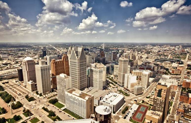 Com 701 mil habitantes, Detroit tem dívida estimada em US$ 18 bilhões, a maior bancarrota municipal da história dos Estados Unidos