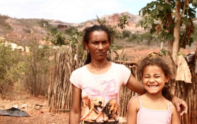 <p>Luzia Alves Rocha, 31 anos, fez laqueadura depois do segundo filho</p>