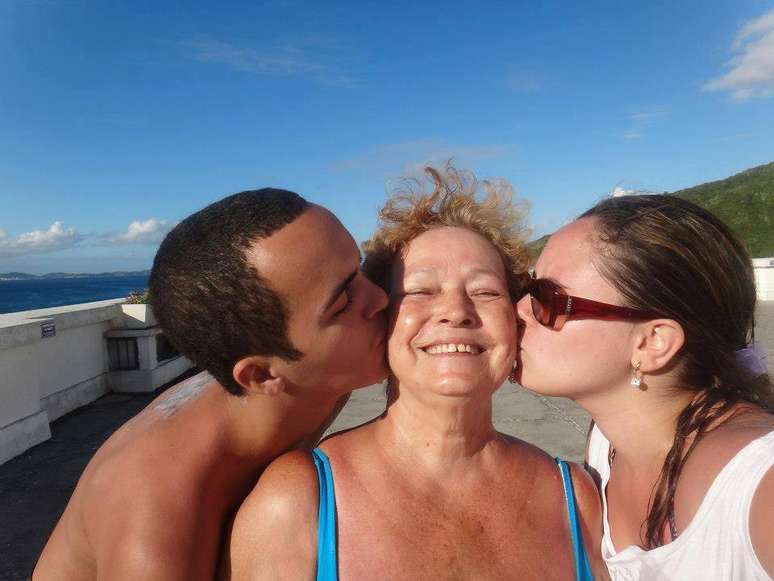 <p>Rafany, Linete e Manuela foram encontrados mortos dentro de casa</p>