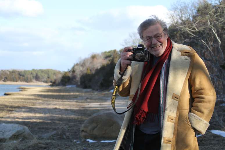 "Eu entrei num verdadeiro transe, e fotografei o dia inteiro sem parar para comer ou beber", lembra Rowland Scherman, hoje com 67 anos