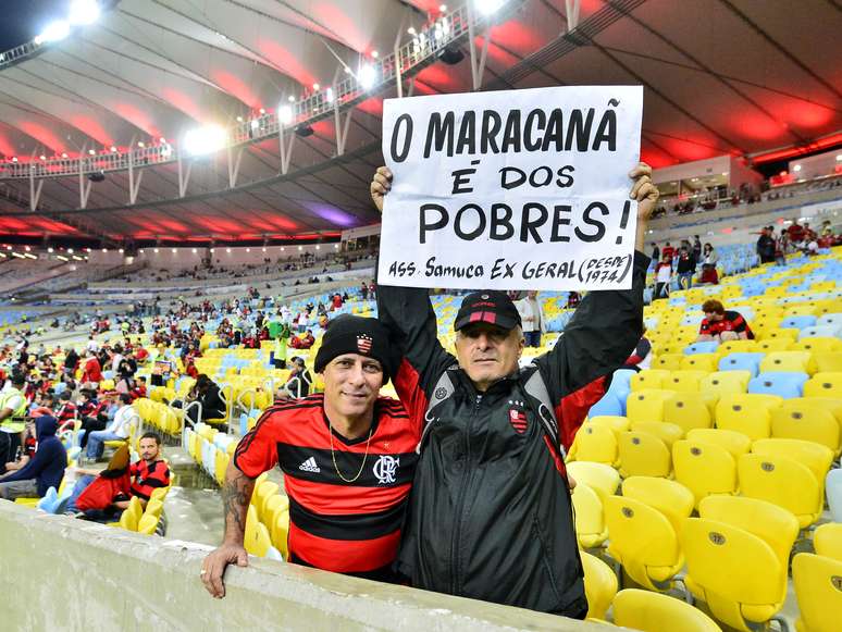 <p>Reclamação contra preços dos ingressos no "novo Maracanã" são cada vez mais frequentes</p>