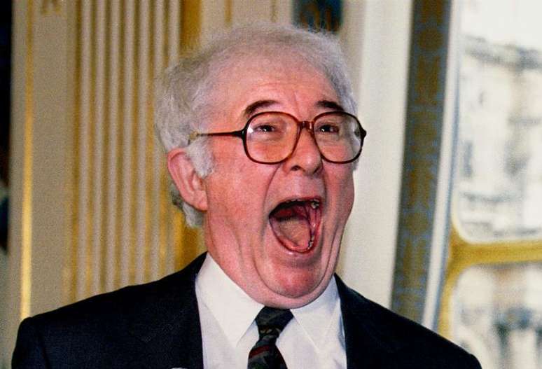 <p>Seamus Heaney é autor de obras como 'Death of a Naturalist' e 'The Spirit Level'</p>