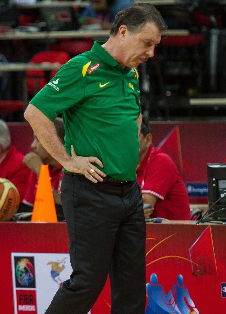 <p>Magnano &eacute; argentino e est&aacute; &agrave; frente da Sele&ccedil;&atilde;o masculina de basquete</p>