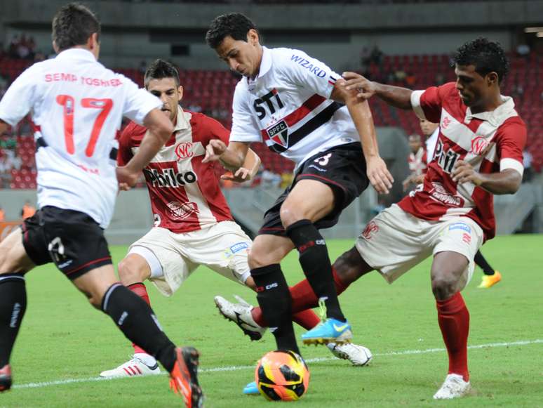 <p>São Paulo domina a posse de bola na Série A, mas cria poucas chances claras e é um dos piores finalizadores</p>