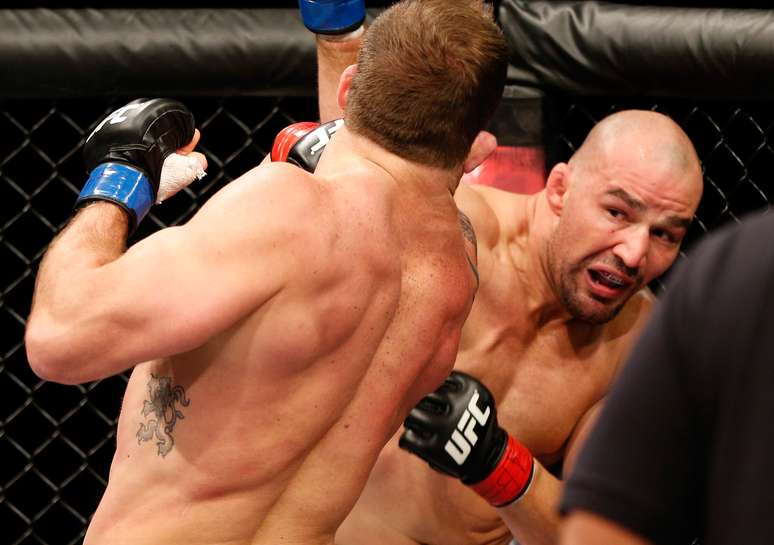 <p>Glover Teixeira derrotou Ryan Bader na quarta, 4, no UFC BH</p>