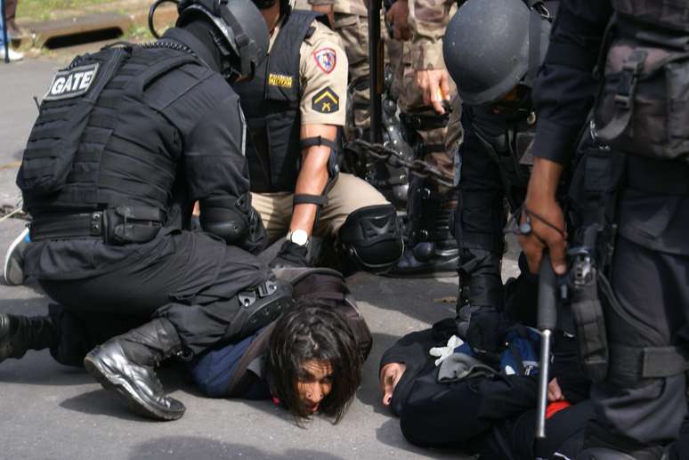 Manifestantes foram presos no 7 de Setembro, especialmente os que aderiram ao movimento Black Bloc