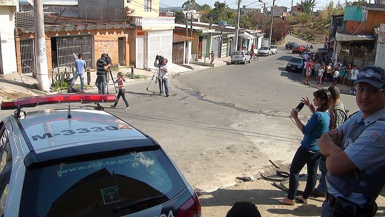 <p>Segundo a Pol&iacute;cia&nbsp;Civil, os mortos s&atilde;o o casal Claudinei Pedrotti Junior, 39 anos, e Suelen Cristina da Silva, 26 anos, e seus filhos Pedro Henrique Pedrotti, 7 anos, e Vit&oacute;ria Cristina Pedrotti, 2 anos</p>