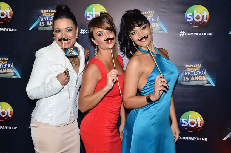 <p>O Programa do Ratinho, no SBT, completou 15 anos nessa segunda-feira. Carlos Massa, o Ratinho, recebeu amigos, famosos e a família para celebrar.</p>