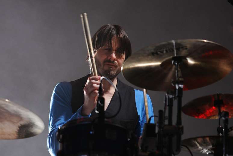 <p>Neil Primrose é baterista do quarteto Travis</p>