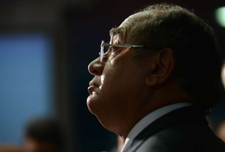 O ministro do Supremo Tribunal Federal (STF) Gilmar Mendes, disse, durante visita ao Senado, que que reforma política não deve prejudicar novas siglas