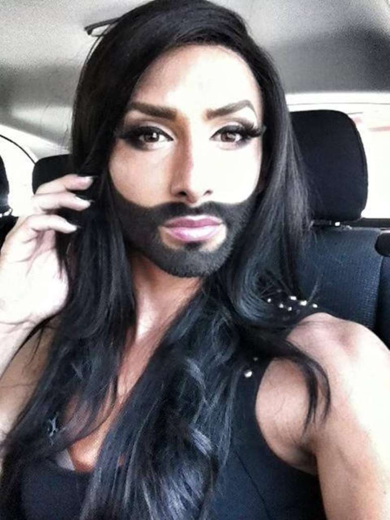 Conchita Wurst foi escolhida para representar a Áustria no festival Eurovision Song Contest 2014, uma espécie de olimpíada musical que reúne quase todos os países da Europa, que acontecerá em Copenhagen, na Dinamarca, em maio do ano que vem. A decisão de indicar a cantora de 25 anos, no entanto, desagradou aos austríacos mais conservadores, já que Conchita é travesti e também possui barba