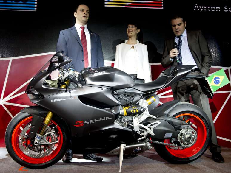 <p>Ducati Panigale S Senna</p>