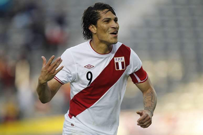 <p>Atacante foi cortado da seleção peruana por causa de fratura, mas não preocupa o Corinthians</p>