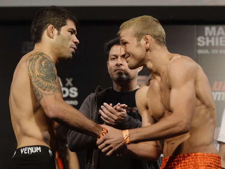 Raphael Assun&ccedil;&atilde;o ter&aacute; pela frente em Barueri TJ Dillashaw